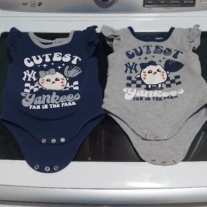 Yankees' Baby Onsie- Navy and Gray